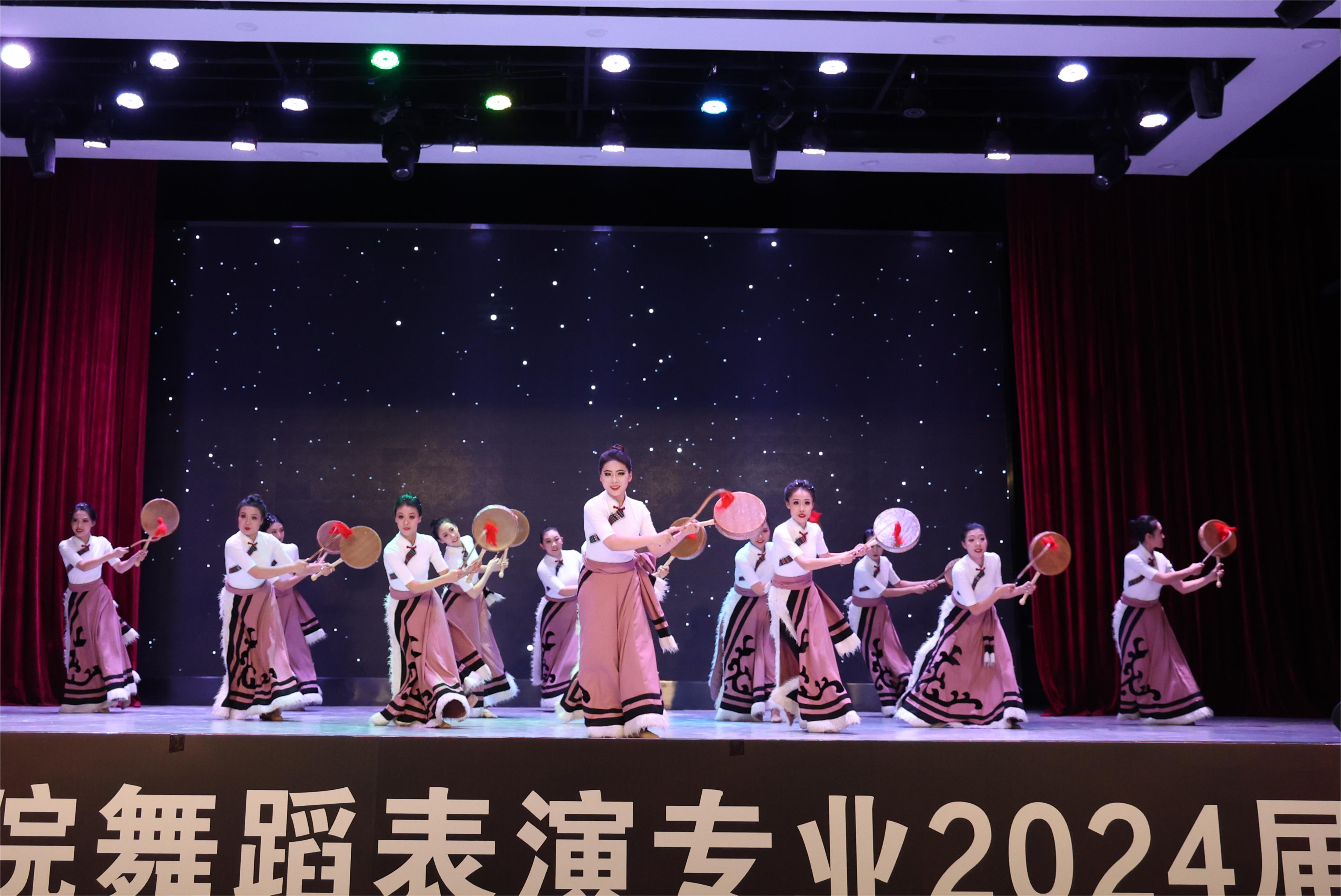 圖12.JPG